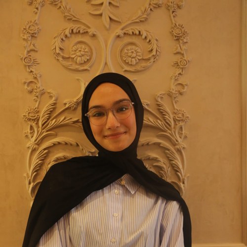 Feyza Elif ÖZTÜRK